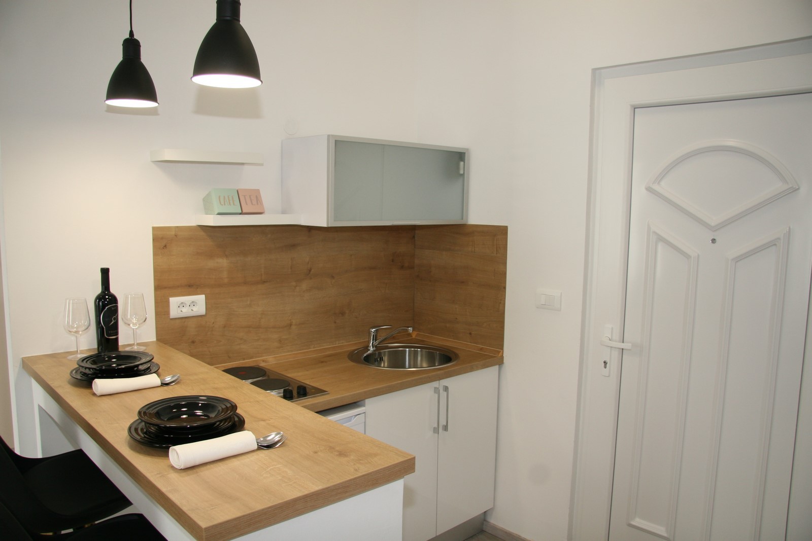 Apartments_Stylish-_Pula_Croatia_Kroatien_Istra_-Küste_von_-Pula_Riviera_Istria_Istrien_Hotel_Ferienwohnungen_Booking_Holiday_rentals_Ferienwohnungen_-Deals_Angebote_6888